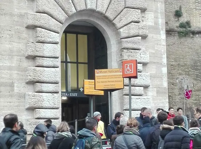 Da Adriana Al Vaticano Дом отдыха Рим